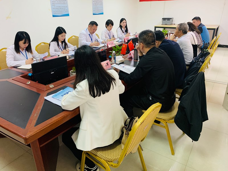 2024年3月27日，自治區(qū)財(cái)政廳領(lǐng)導(dǎo)蒞臨我公司開展調(diào)研工作